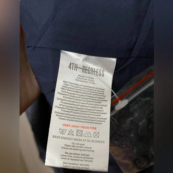 NWT 4th & Reckless NAVY SATIN TIE WRAP DRESS - FALISHA Size Small - Picture 9 of 11